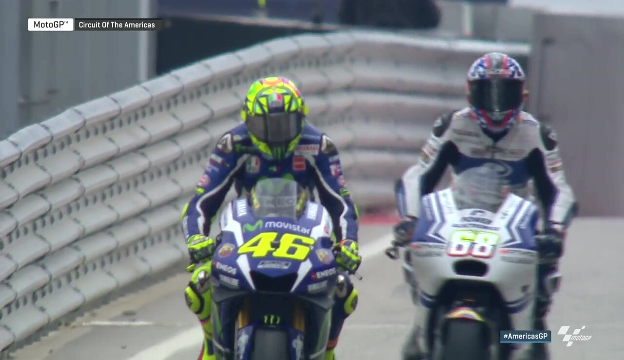 20160410_Austin_GP_Warmup_Valentino_Rossi_Yonny_Hernandez